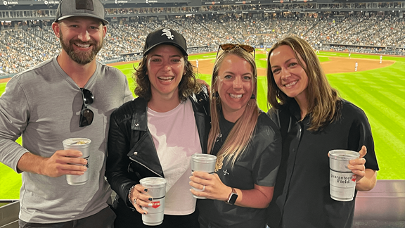 Flor with Delivery Leadership in Chicago at a White Sox game